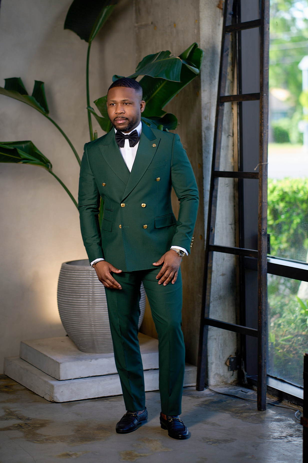 Groomsmen: Hunter Green Gold Double Breasted Suit Richmenlooks