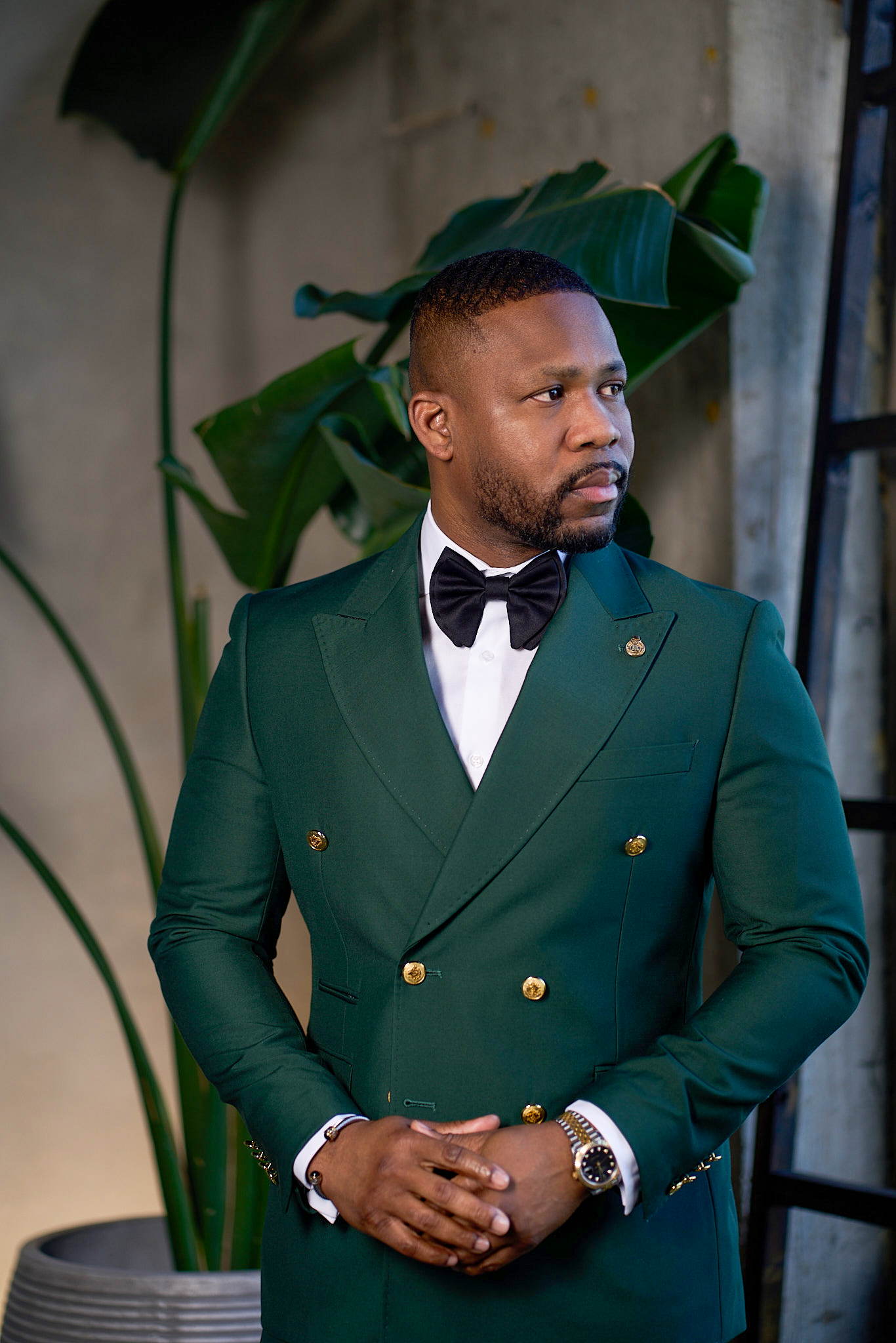 Groomsmen: Hunter Green Gold Double Breasted Suit | Richmenlooks Groomsmen: Hunter Green Gold Double Breasted Suit | Richmenlooks