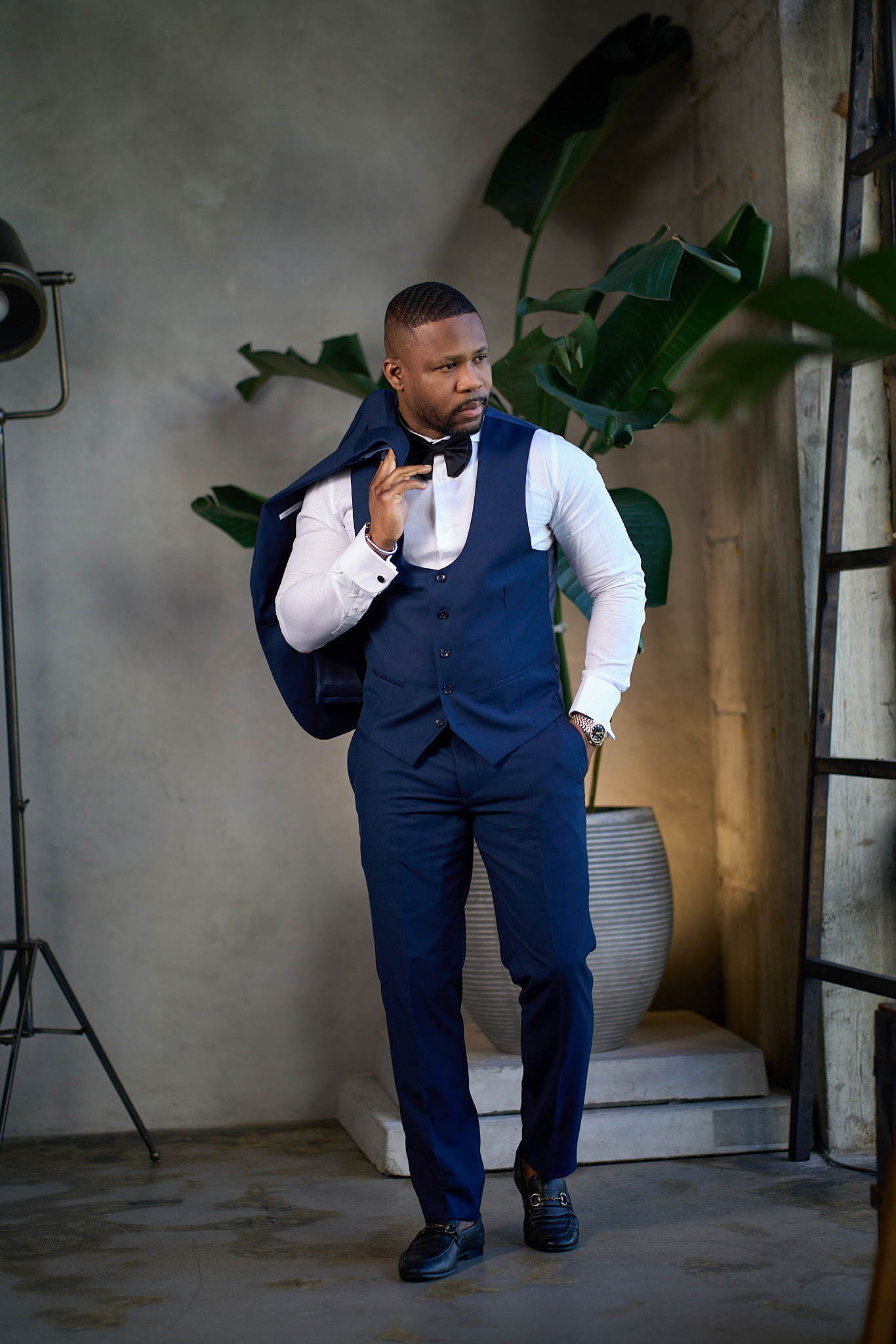 Navy Blue Vest Groomsmen Jeans ETHAN Piece Wedding Suits For Men